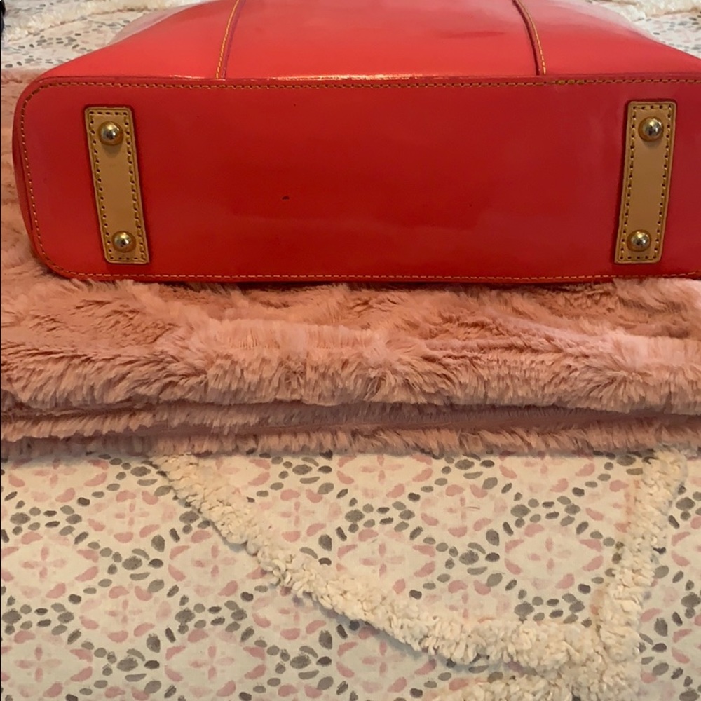 Handbag - Picture 4 of 8